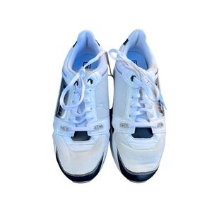 PUMA White & Black Runners Shoes size 7.5